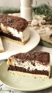 Banana Split Torte mit Schoko, Sahne und Banane – cremig und fruchtig